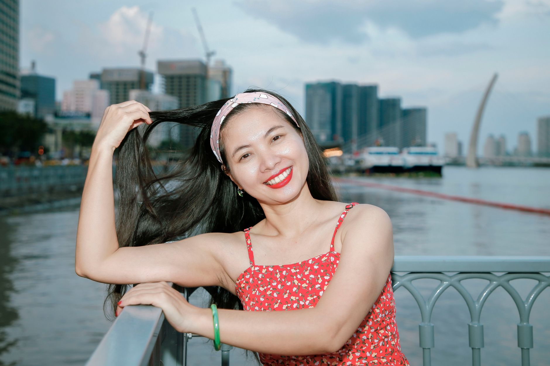 Cách Tạo Kiểu Tóc Nhanh Cho Buổi Live - Xinh Xắn Chỉ 5 Phút