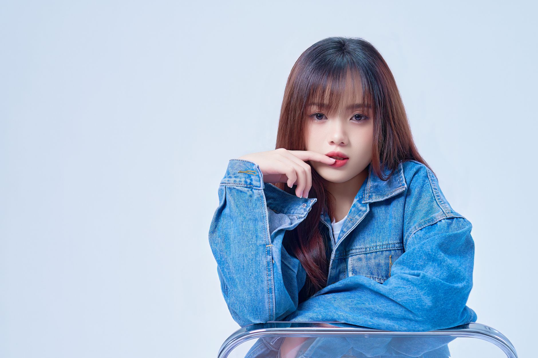 Case Study: Idol Ngườ Khuyết Tật Chinh Phục Triệu Follow Bằng Nghị Lực