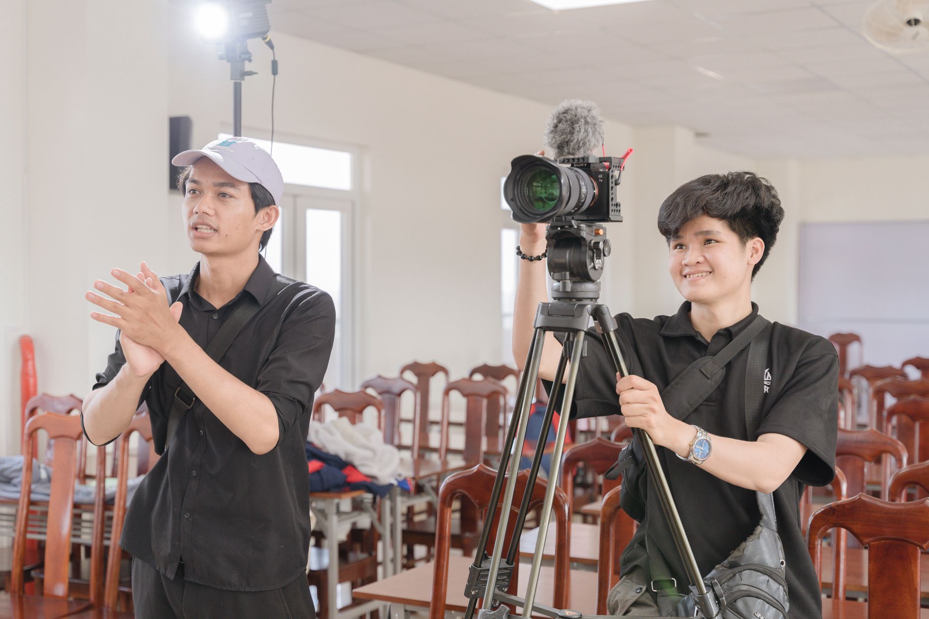 Hướng Dẫn Livestream Khi Đang Buồn - Quản Lý Cảm Xúc