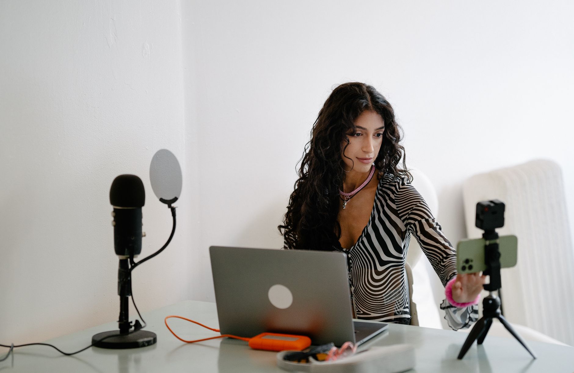 Hướng Dẫn Setup Phòng Livestream 5 Triệu Đồng - Cao Cấp Hơn