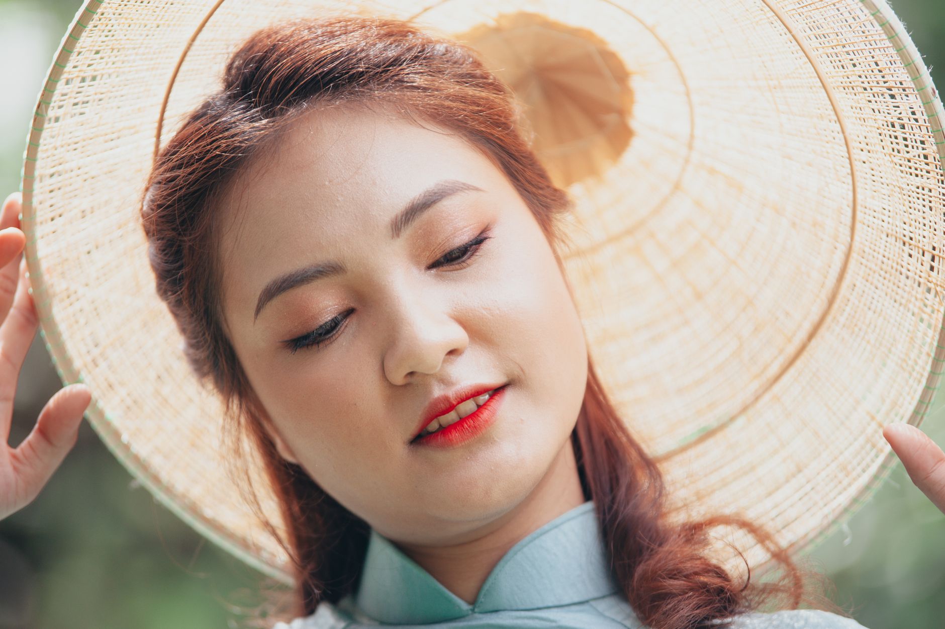 Makeup Nhanh 10 Phút Trước Mỗi Buổi Live - Đẹp Không Cần Chuyên Gia